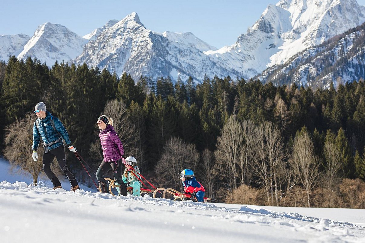 Günstiger Winterurlaub Österreich. Aktiv in Hinterstoder